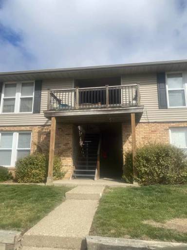 Main picture of 612 E Madison St