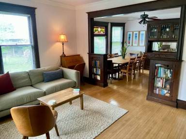 Main picture of 519 Russell Ave N