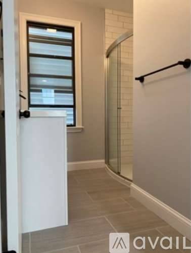 Main picture of 344 Saratoga St