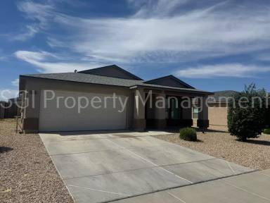 Main picture of 111 E Impala Pl