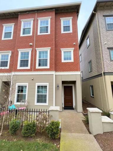 Main picture of 28810 SW Villebois Dr N