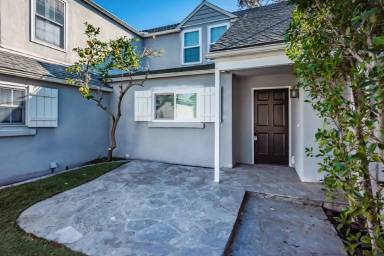 Main picture of 4587 Essex Ct