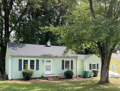 Main picture of 508 Player Dr