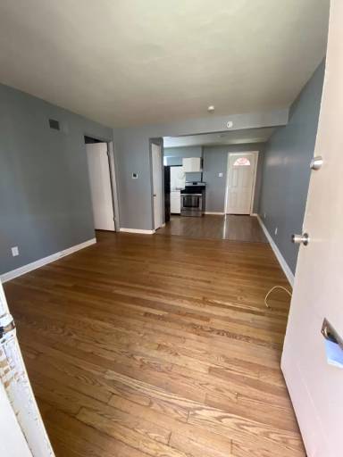 Main picture of 218 Bellerive Blvd