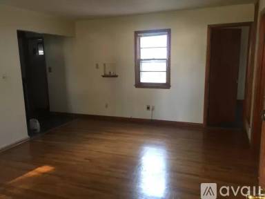 Main picture of 507 S Maple St