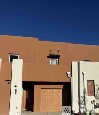 Main picture of 305 San Clemente Ave NW