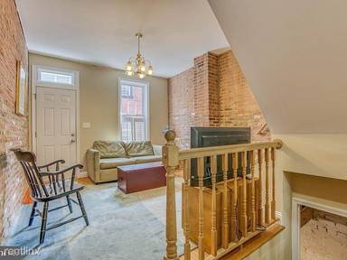 Main picture of 2232 E Lamley St