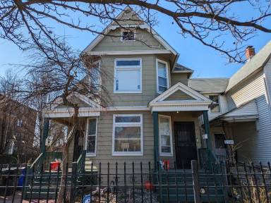 Main picture of 1743 Van Dyke St