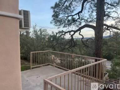 Main picture of 2101 Loma Linda Dr