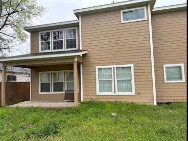 Main picture of 3926 Elsie Faye Heggins St