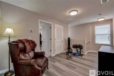 Main picture of 5941 81st Pl N