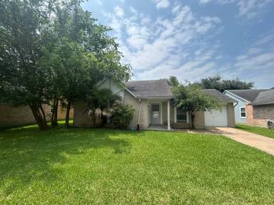Main picture of 711 Stonewall Dr