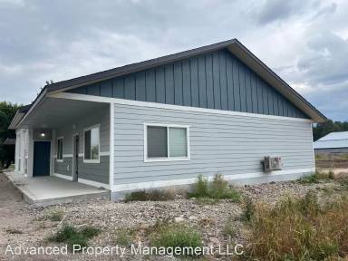 Main picture of 521 Ezy Dr