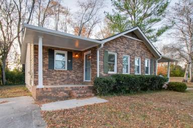 Main picture of 2705 Wilson Dr NW
