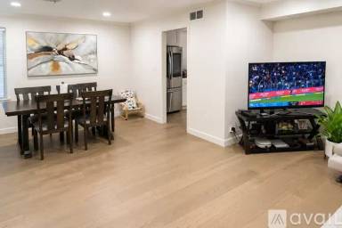 Main picture of 5221 Springdale Ave