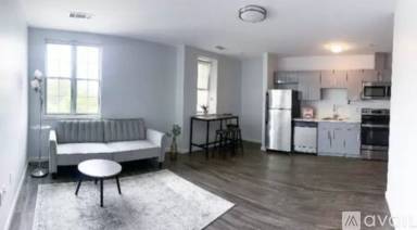 Main picture of 1505 Commonwealth Ave