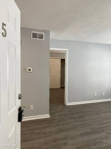 Main picture of Apartments