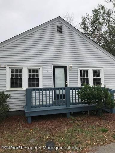 Main picture of 1407 Arendell St