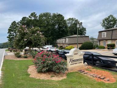 Main picture of 4427 Oakwood Rd