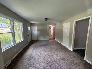 Main picture of 1203 Northwoods Dr