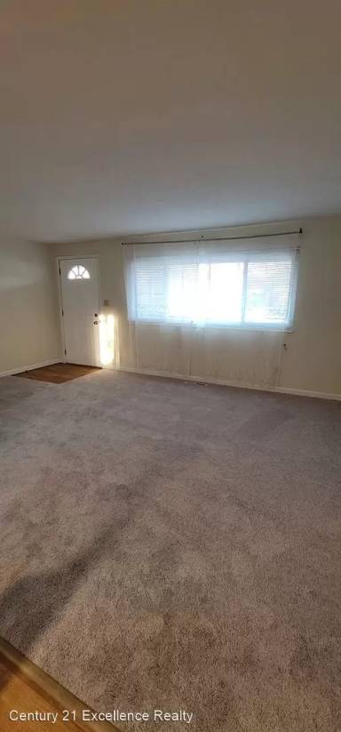Main picture of 1527 Haft Dr