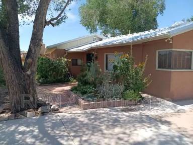 Main picture of 1215 Cordova Ave NW