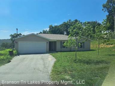 Main picture of 740 Aaron Way