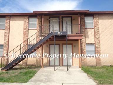 Main picture of 305 Erby Ave