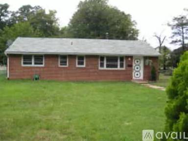 Main picture of 610 Douglass Ave
