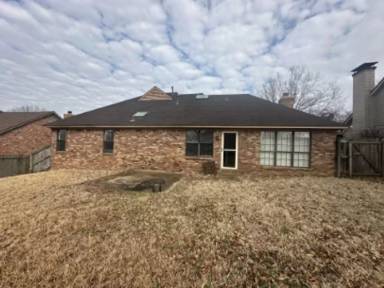 Main picture of 8693 Debbie Kay Ln