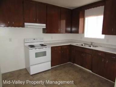 Main picture of 33039 Road 159