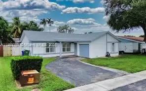 Main picture of 8440 NW 4th St