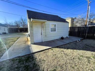 Main picture of 2518 20th St