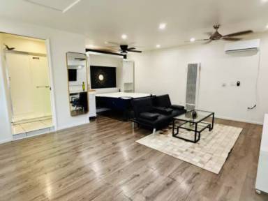 Main picture of 4903 Coolidge Ave