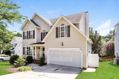 Main picture of 8 Millpath Ln