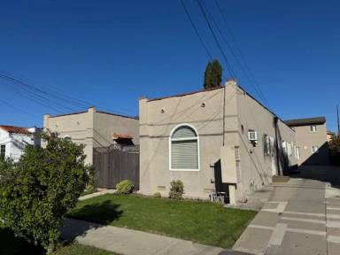 Main picture of 9851 Arkansas St