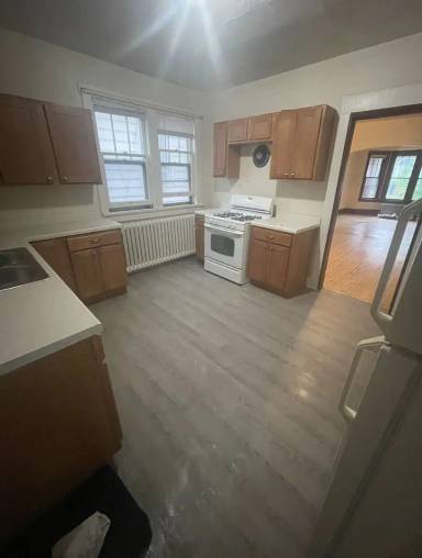 Main picture of 2752 N Bremen St