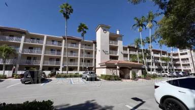 Main picture of 6121 Pointe Regal Cir