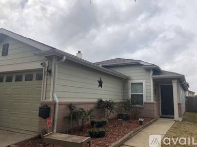 Main picture of 6823 Rustic Pecan Ln