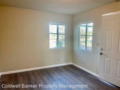 Main picture of 720 Lincoln St