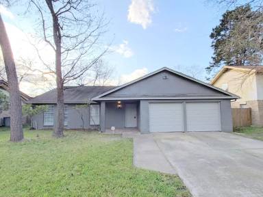Main picture of 6911 Falling Waters Dr