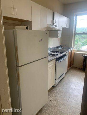 Main picture of Lincoln Ridge Apartments