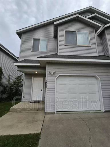 Main picture of 2523 E Desmet Ave