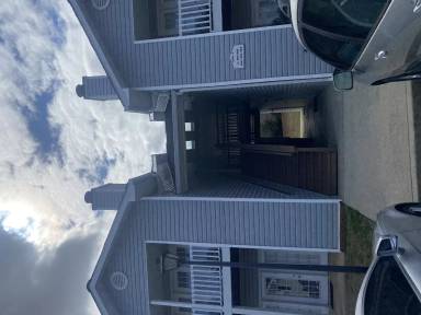 Main picture of 806 Pelham Square Way