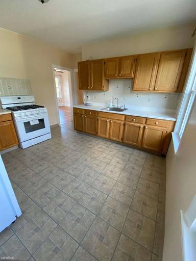 Main picture of 145 Millet St