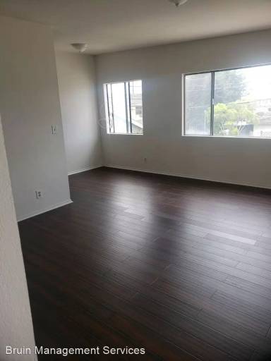 Main picture of 1638 W 207th St