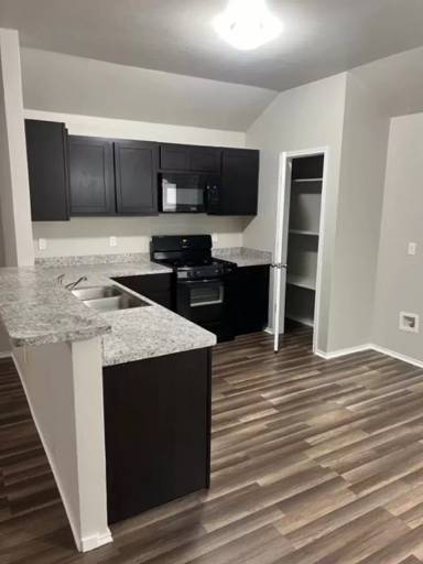 Main picture of 5624 Dunlin Rd