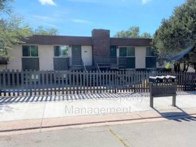 Main picture of 1045 Magnolia St