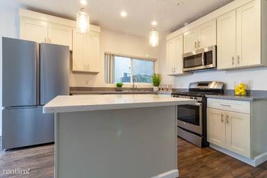 Main picture of 465 Calderon Ave