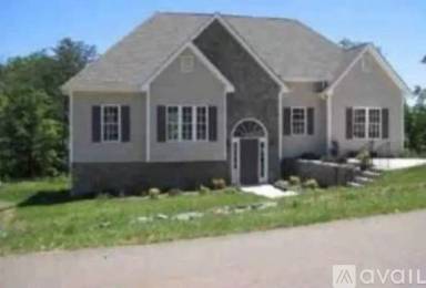 Main picture of 104 Cooper Way